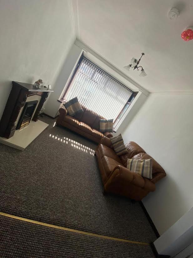 Apartment Modern 3 Bedroom House Close To The Centre Belfast