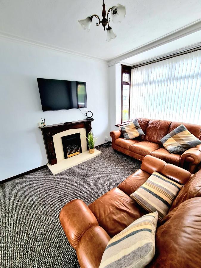 Modern 3 Bedroom House Close To The Centre